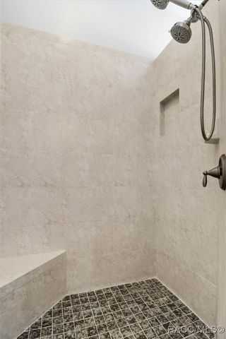 5 Palm Drive, Yankeetown, FL 34498