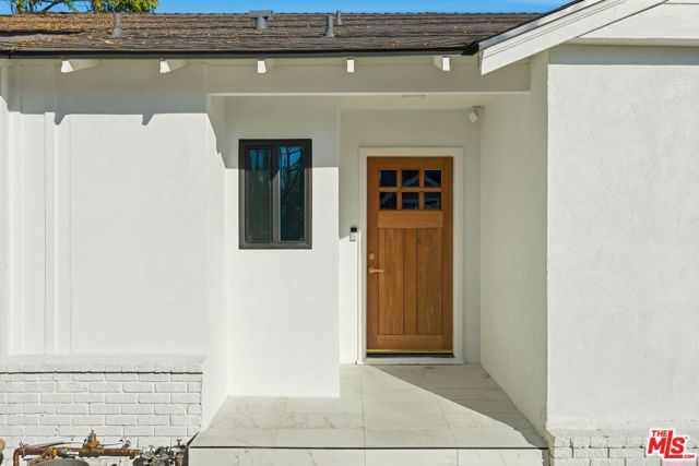 12455 Milbank Street, Studio City (los Angeles), CA 91604