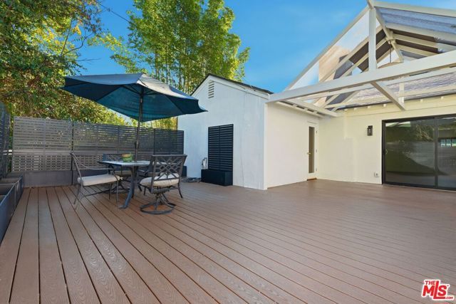 12455 Milbank Street, Studio City (los Angeles), CA 91604