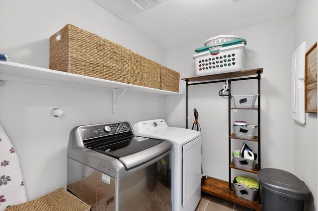 3115 Allyson Way NE, Rio Rancho, NM 87144