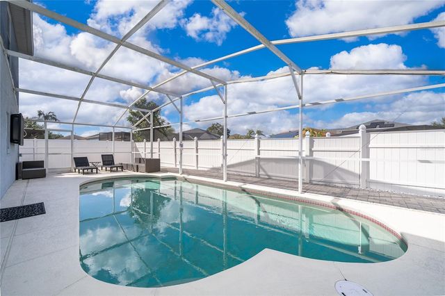 3102 HOLLAND DRIVE, Orlando, FL 32825
