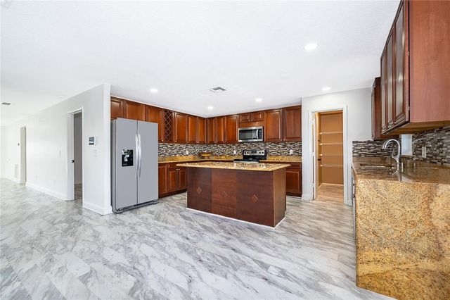 3102 HOLLAND DRIVE, Orlando, FL 32825