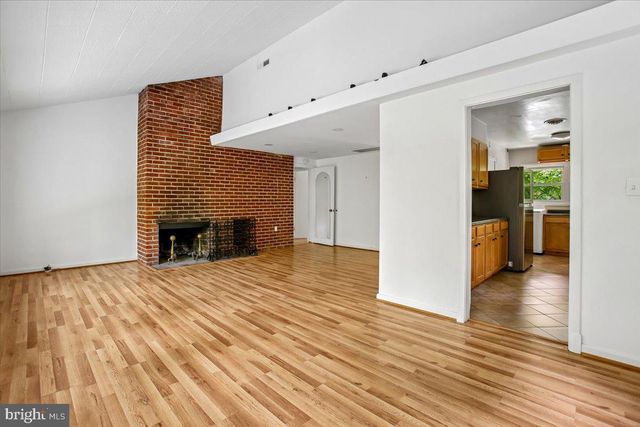 7014 BRAEBURN PL, Bethesda, MD 20817