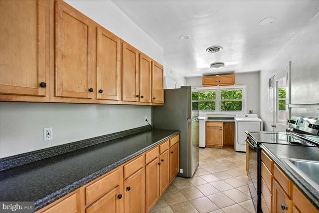 7014 BRAEBURN PL, Bethesda, MD 20817