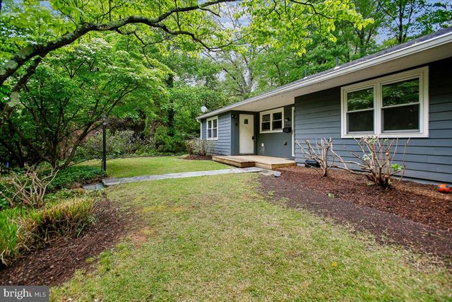 7014 BRAEBURN PL, Bethesda, MD 20817