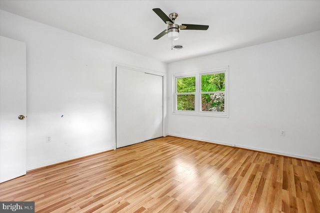 7014 BRAEBURN PL, Bethesda, MD 20817
