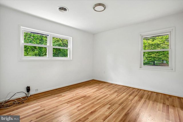 7014 BRAEBURN PL, Bethesda, MD 20817
