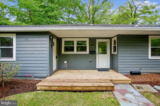 7014 BRAEBURN PL, Bethesda, MD 20817