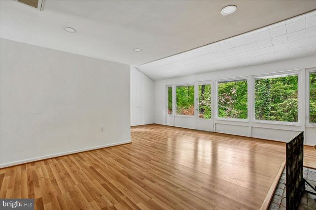 7014 BRAEBURN PL, Bethesda, MD 20817