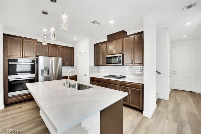 1515 Pacific Baza Street, Las Vegas, NV 89138