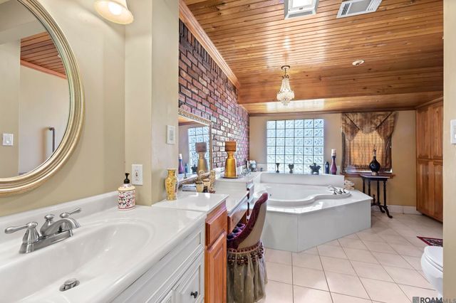 18868 Old Scenic Hwy, Zachary, LA 70791