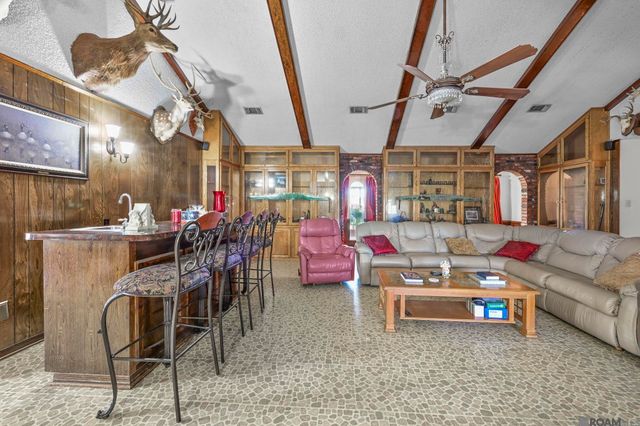 18868 Old Scenic Hwy, Zachary, LA 70791