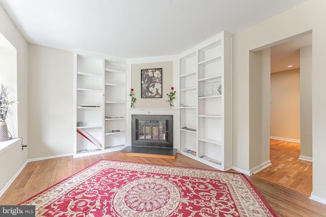 11 CHATEAU CIR, Chesterbrook, PA 19087