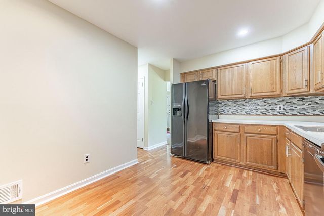 11 CHATEAU CIR, Chesterbrook, PA 19087