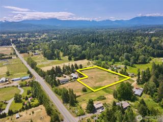 100 Davenhill Lane, Sequim, WA 98382