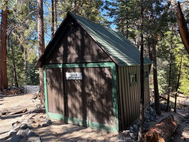 120 Barton Flats, Angelus Oaks, CA 92305