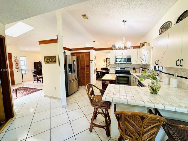 3142 SW 141st Ave, Miami, FL 33175