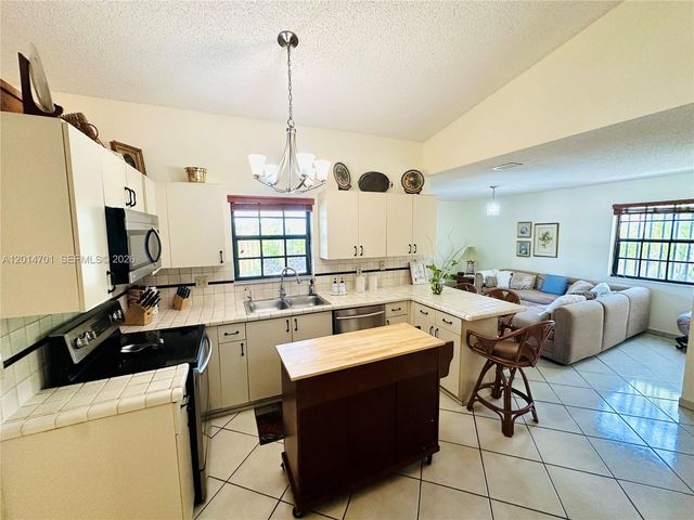 3142 SW 141st Ave, Miami, FL 33175