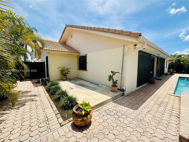 3142 SW 141st Ave, Miami, FL 33175