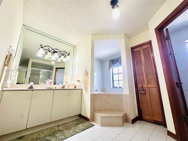 3142 SW 141st Ave, Miami, FL 33175