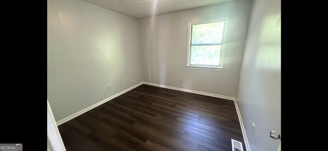 120 Windsong Court, Stockbridge, GA 30281