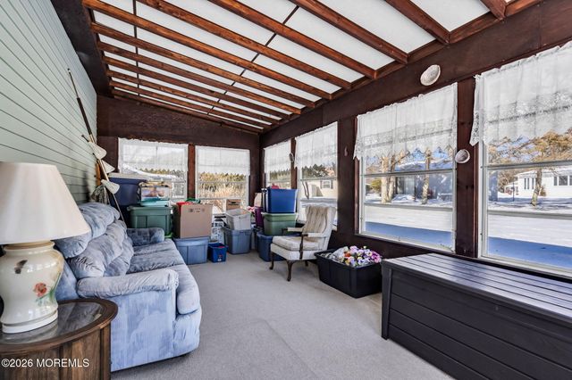 6 Falmouth Street, Toms River, NJ 08757