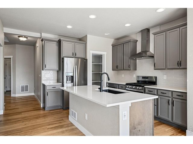 6896 Canosa St, Denver, CO 80221