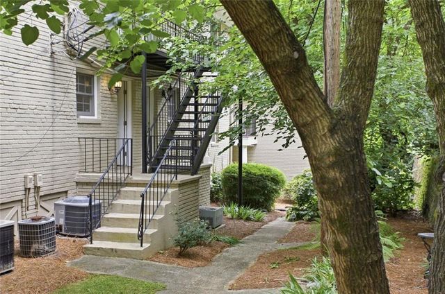 869 Briarcliff Road NE B 18, Atlanta, GA 30306