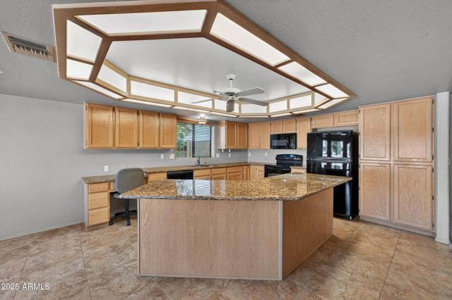 2262 E LOCKWOOD Street, Mesa, AZ 85213