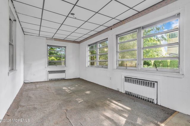 6 Webster Avenue, Kearny, NJ 07032