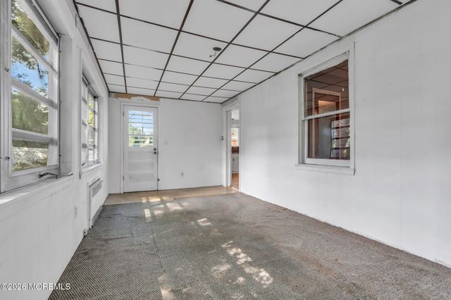 6 Webster Avenue, Kearny, NJ 07032