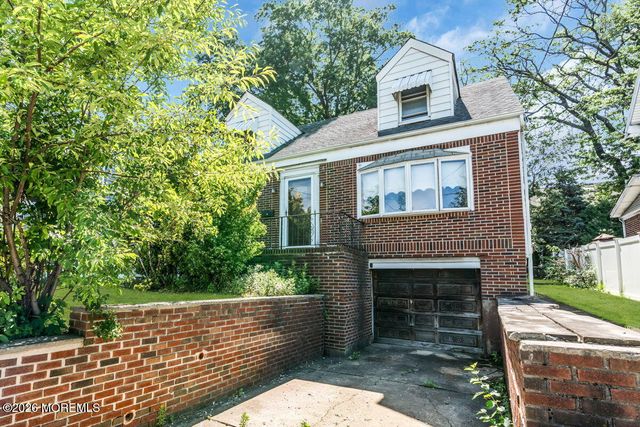6 Webster Avenue, Kearny, NJ 07032