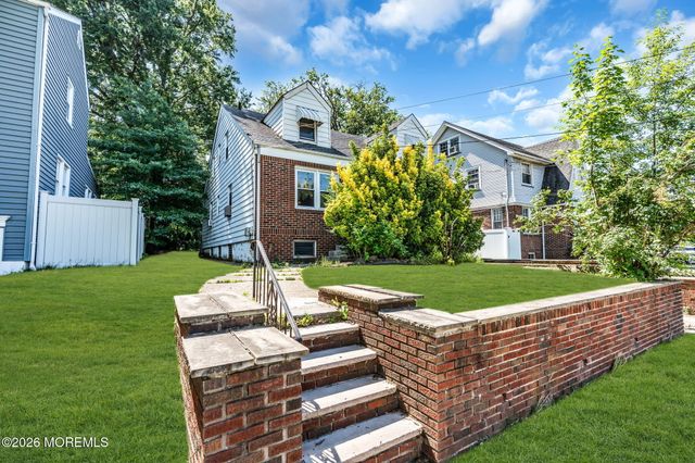 6 Webster Avenue, Kearny, NJ 07032
