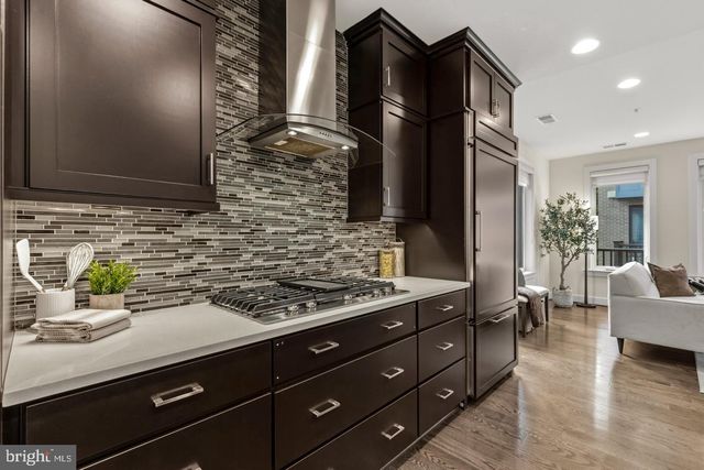 6617 EAMES WAY, Bethesda, MD 20817