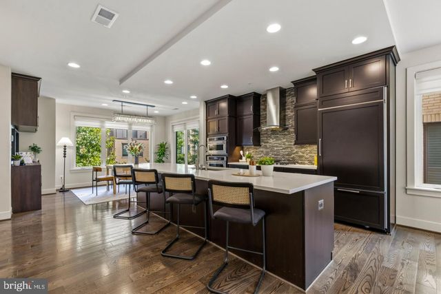 6617 EAMES WAY, Bethesda, MD 20817