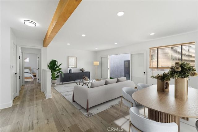 9709 Willis, North Hills, CA 91343