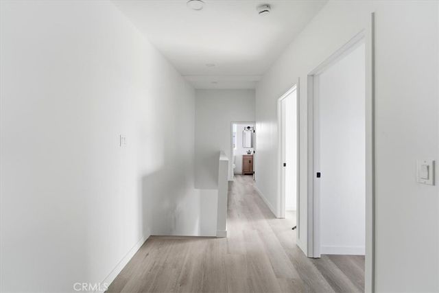 9709 Willis, North Hills, CA 91343