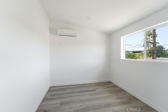 9709 Willis, North Hills, CA 91343