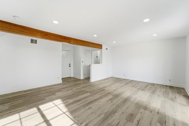 9709 Willis, North Hills, CA 91343