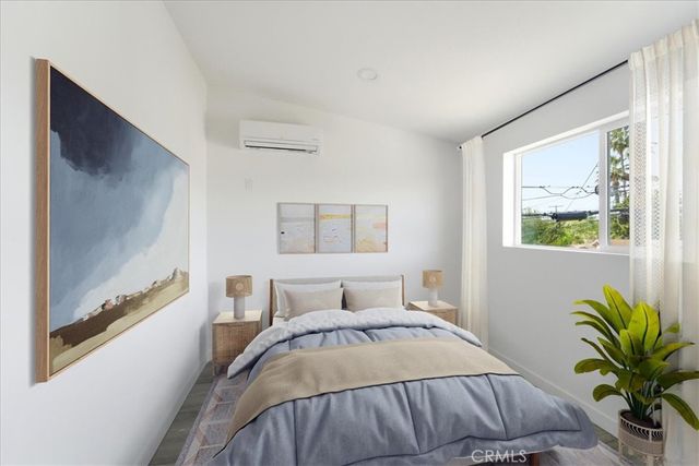 9709 Willis, North Hills, CA 91343