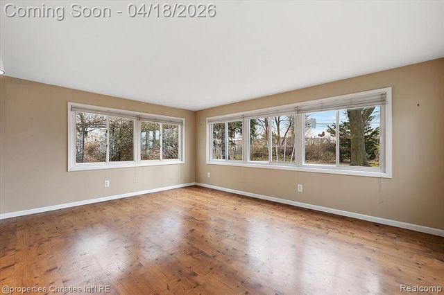 37935 Donald Street, Livonia, MI 48154