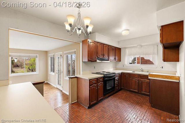 37935 Donald Street, Livonia, MI 48154