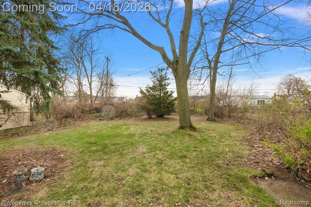 37935 Donald Street, Livonia, MI 48154