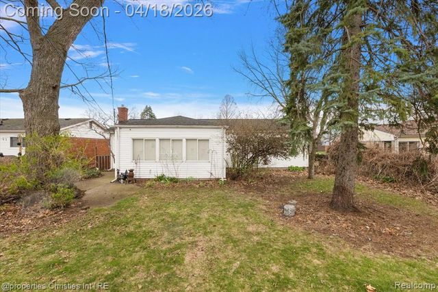 37935 Donald Street, Livonia, MI 48154