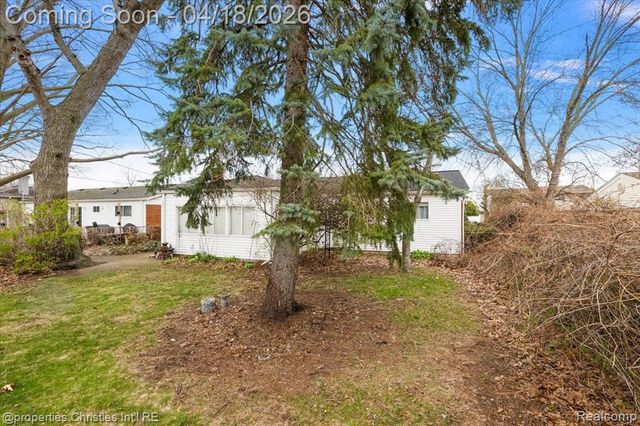 37935 Donald Street, Livonia, MI 48154