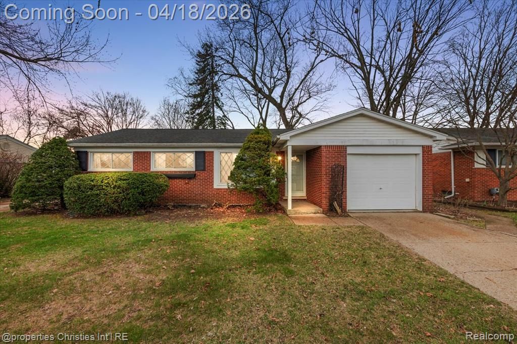 37935 Donald Street, Livonia, MI 48154