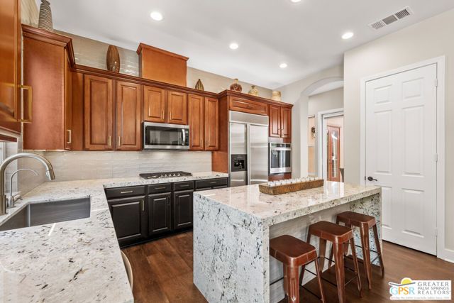 2846 Amatista Court, Palm Springs, CA 92264
