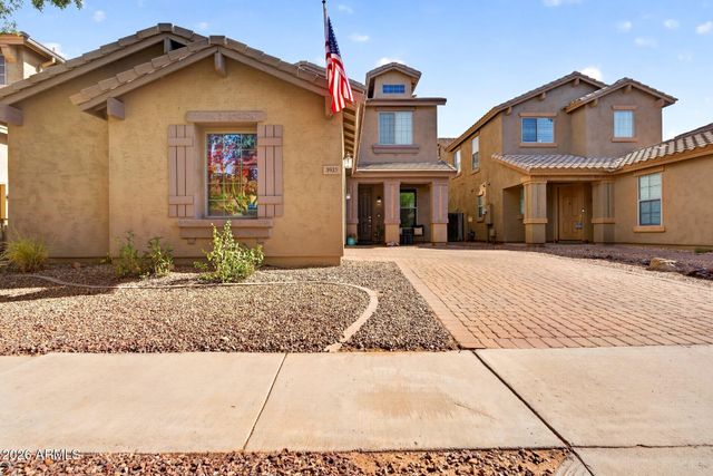 3921 E MORELOS Street, Gilbert, AZ 85295