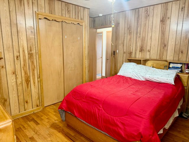 1311 N Dawn Avenue, Springfield, MO 65803