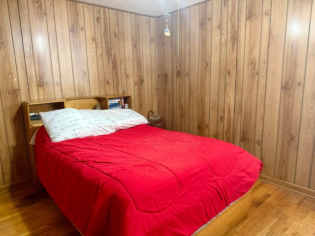 1311 N Dawn Avenue, Springfield, MO 65803